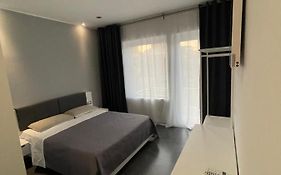 The Poets Inn - Catania